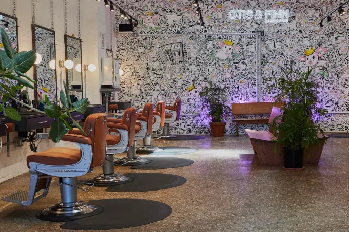 LIC hair salon offers free haircuts all day on August 19 – QNS