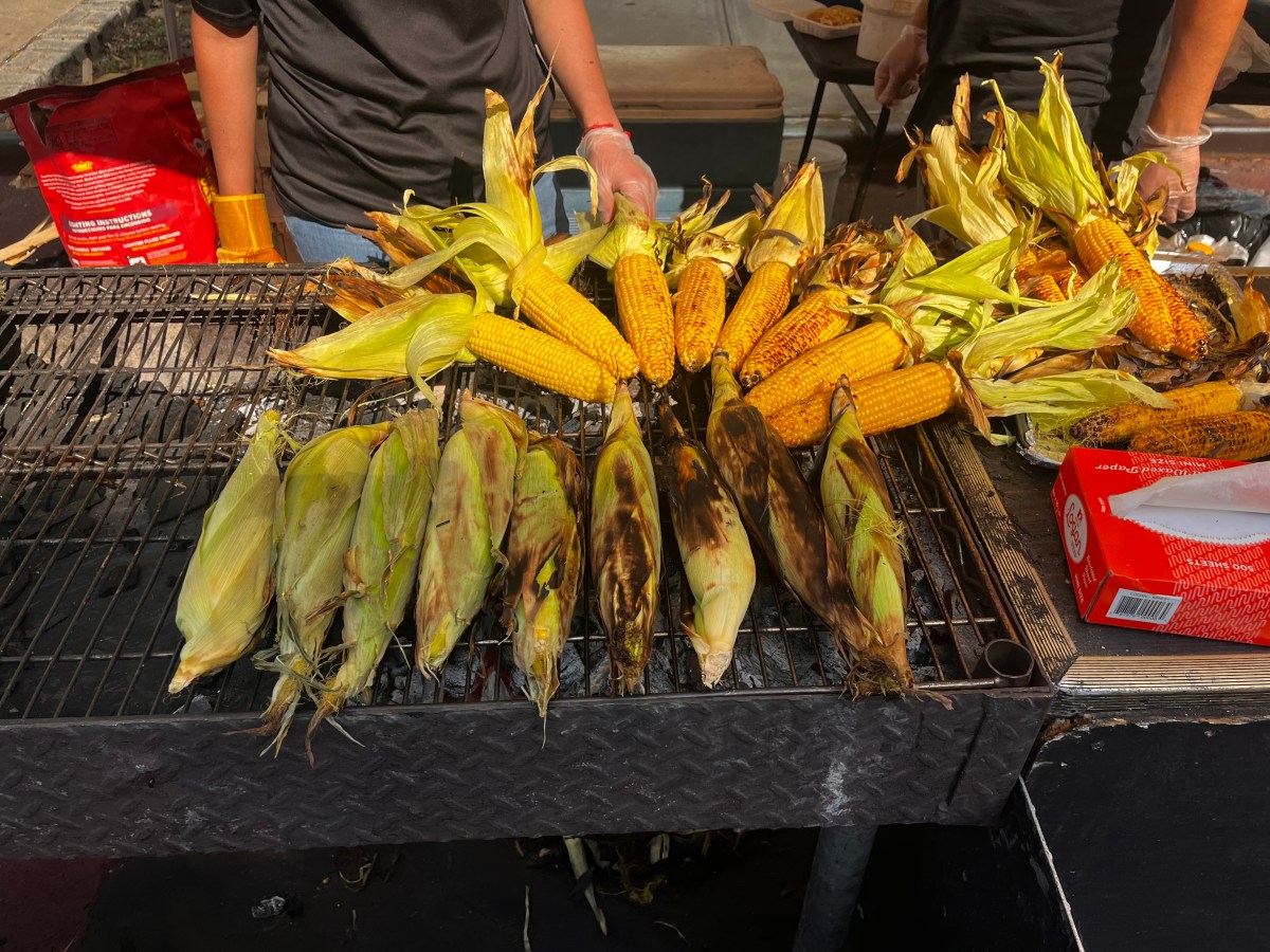 Corn on a grill.