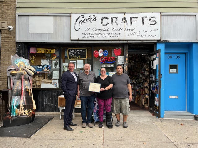 Senator Addabbo joins Michelle Cook Lopez, Bill Cook and Frank Lopez to honor Cook’s Crafts on it’s 50th anniversary. (1)