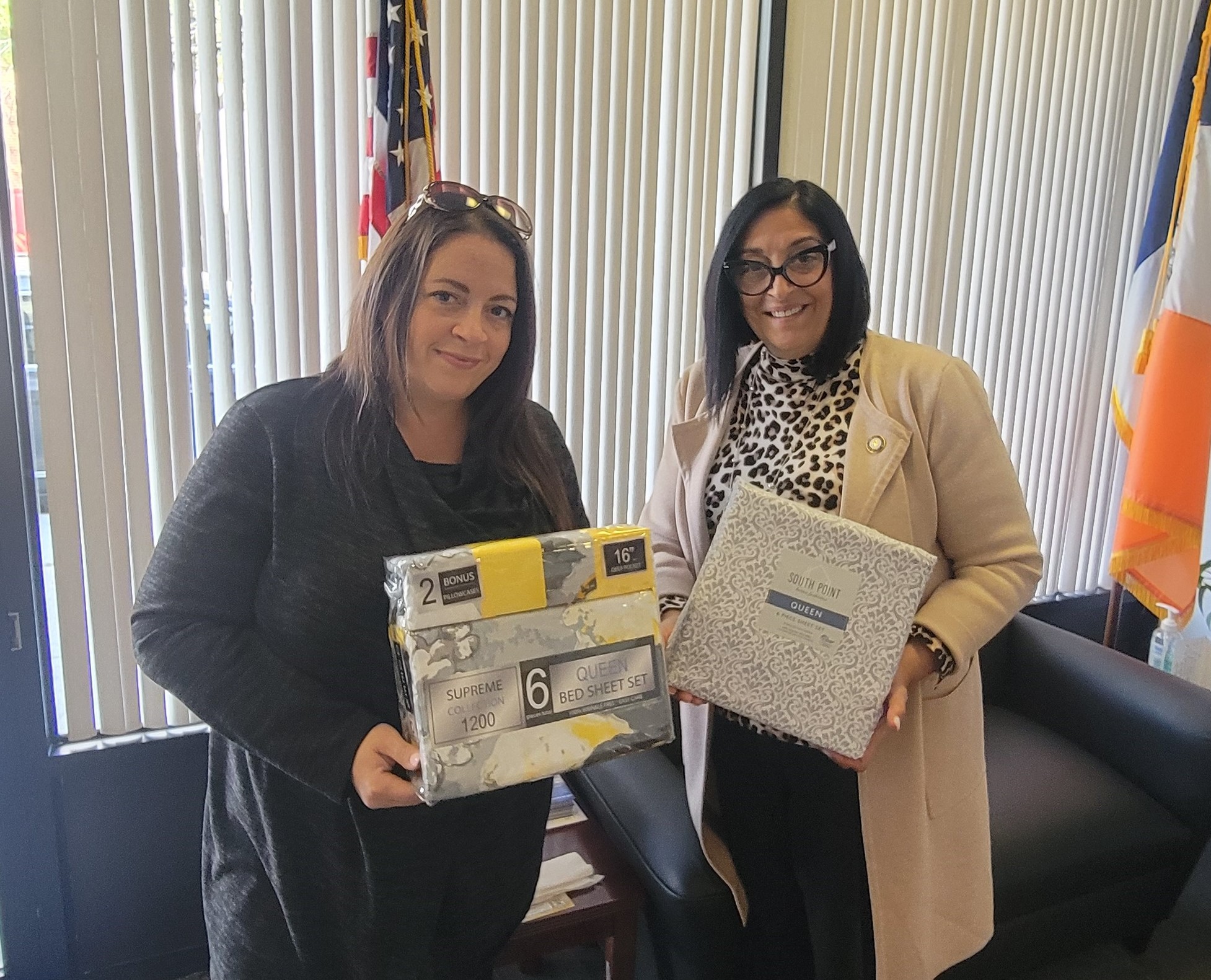 Council Member Ariola launches bed sheet drive to support veterans in