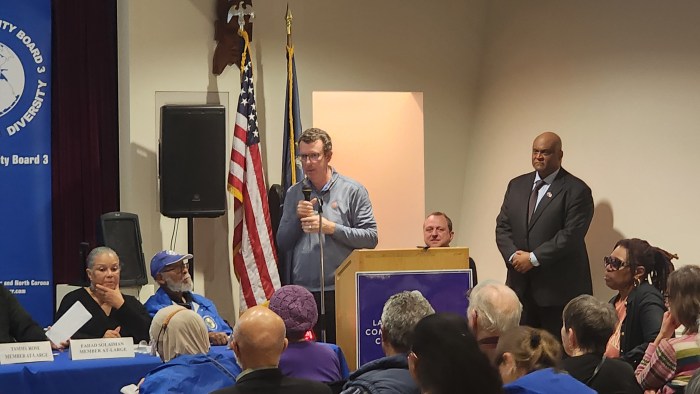 Michael Sullivan, chief of staff to Steve Cohen, delivers a Metropolitan Park presentation to CB 3 on Thursday night. Photo: Shane O'Brien