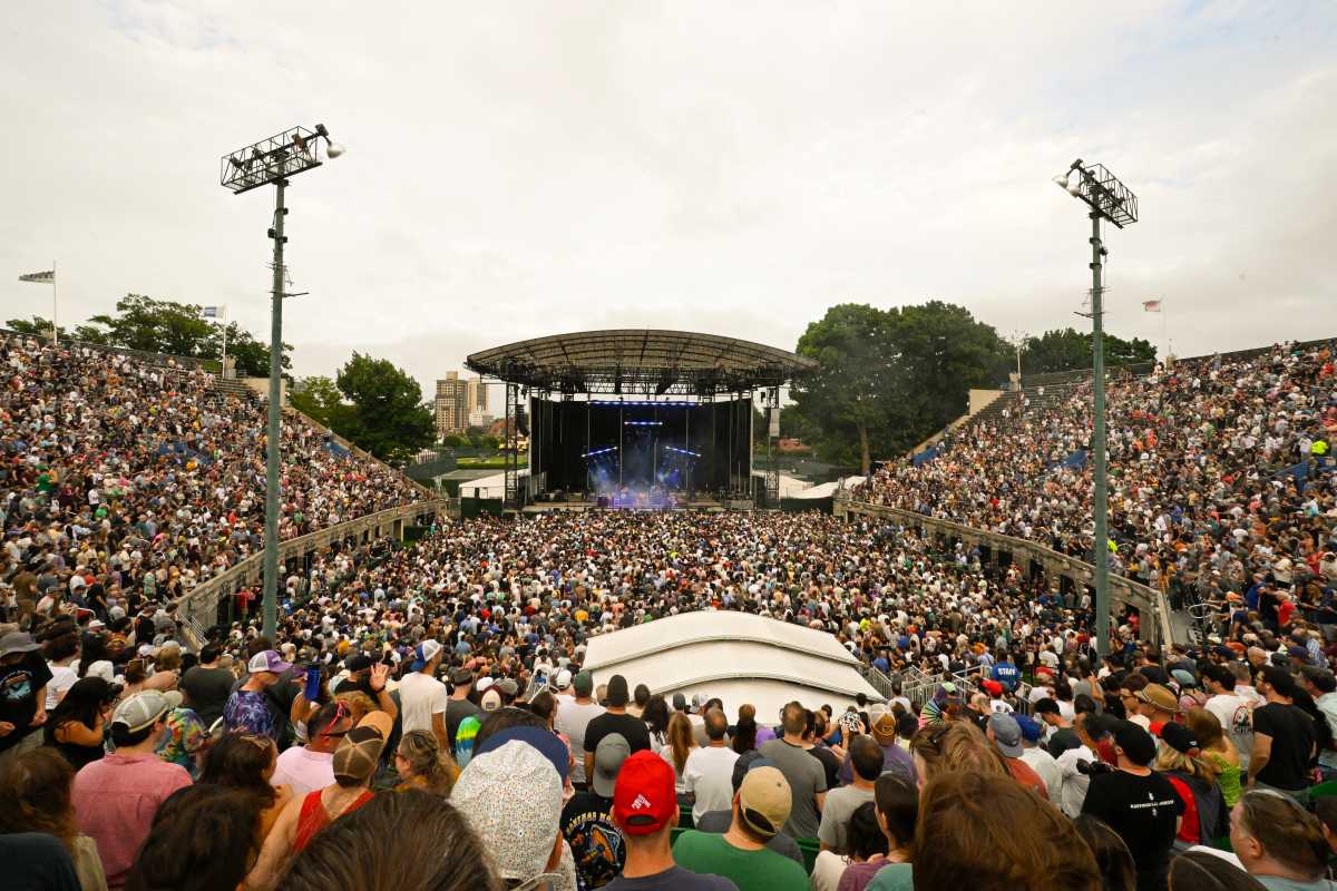 summer concerts return to Forest Hills Stadium. (Photo by Astrida Valigorsky/Getty Images)