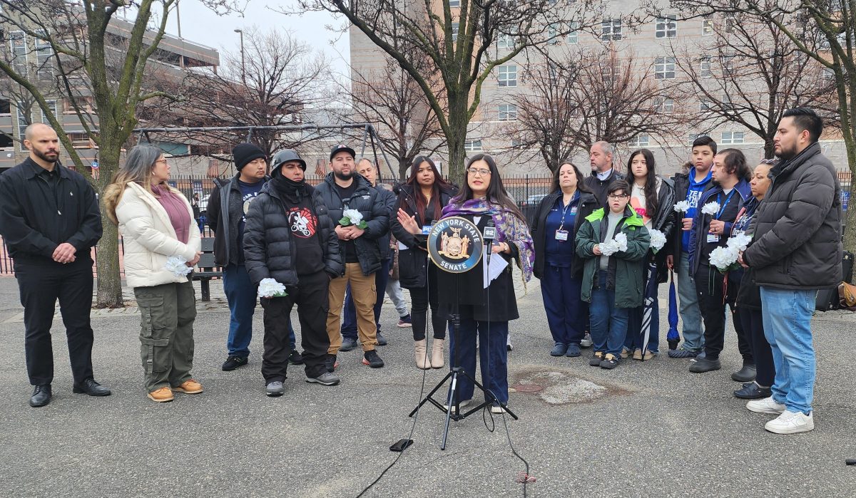 Ramos leads vigil at Elmhurst Hospital to mark five years since COVID ...