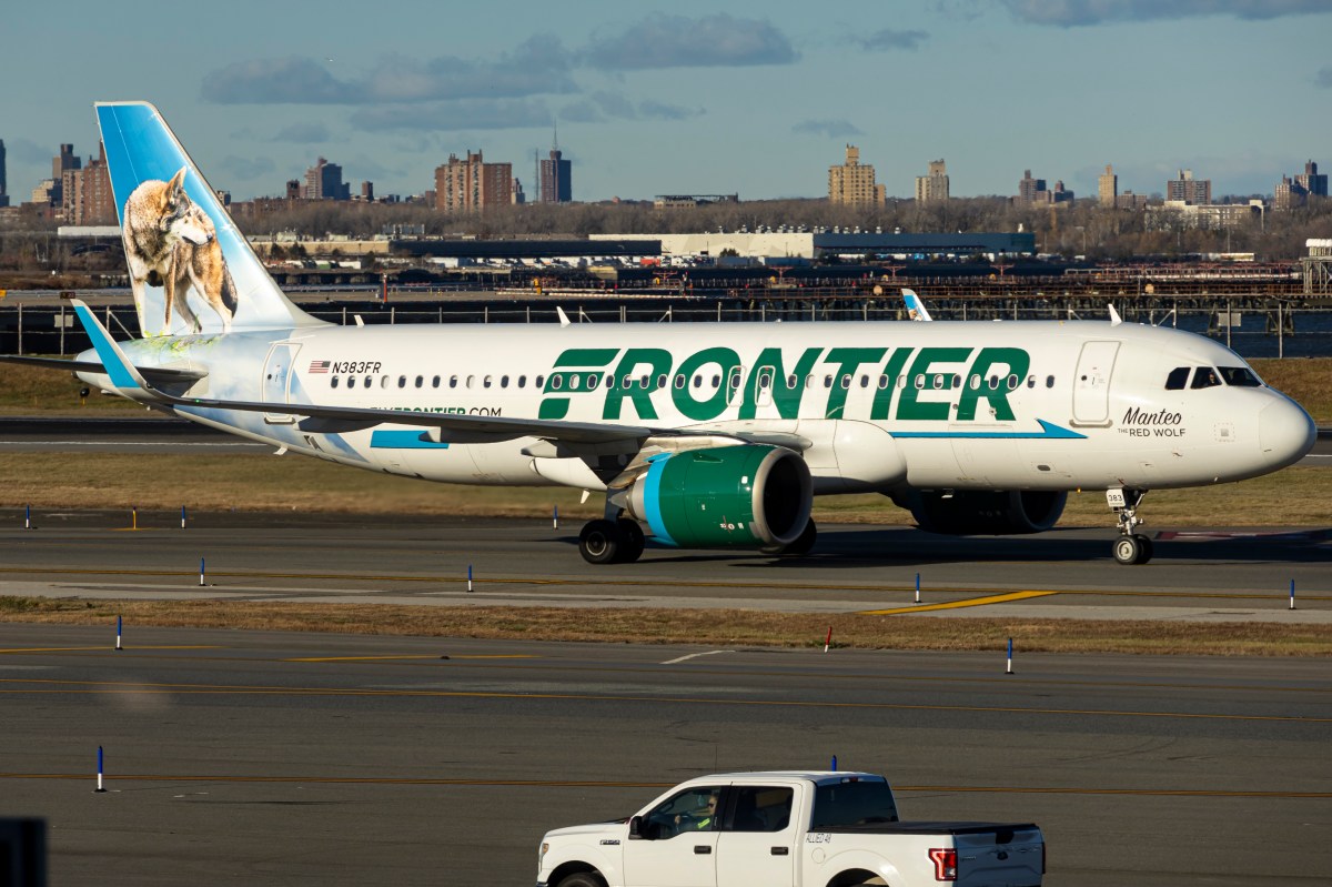 Frontier Airlines Airbus A320neo In LaGuardia Airport