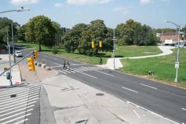Conduit Avenue