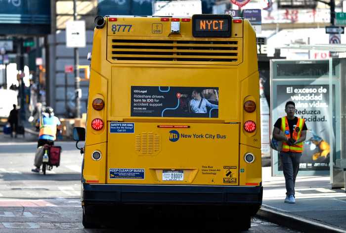 queens bus