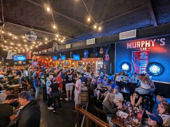 bar