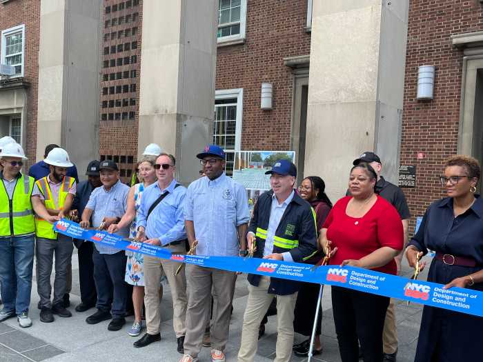 queens borough hall