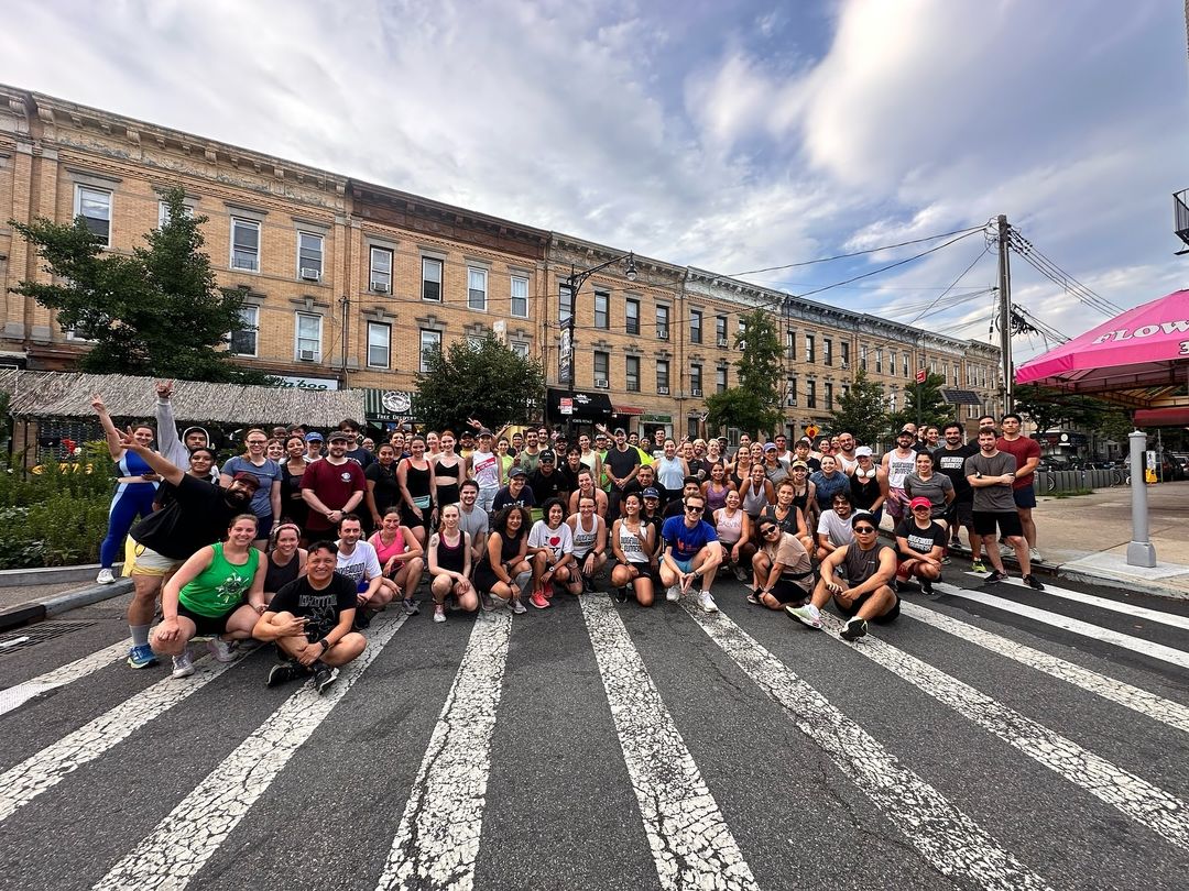 A picture of Ridgewood Runners, a local running club, in Ridgewood.