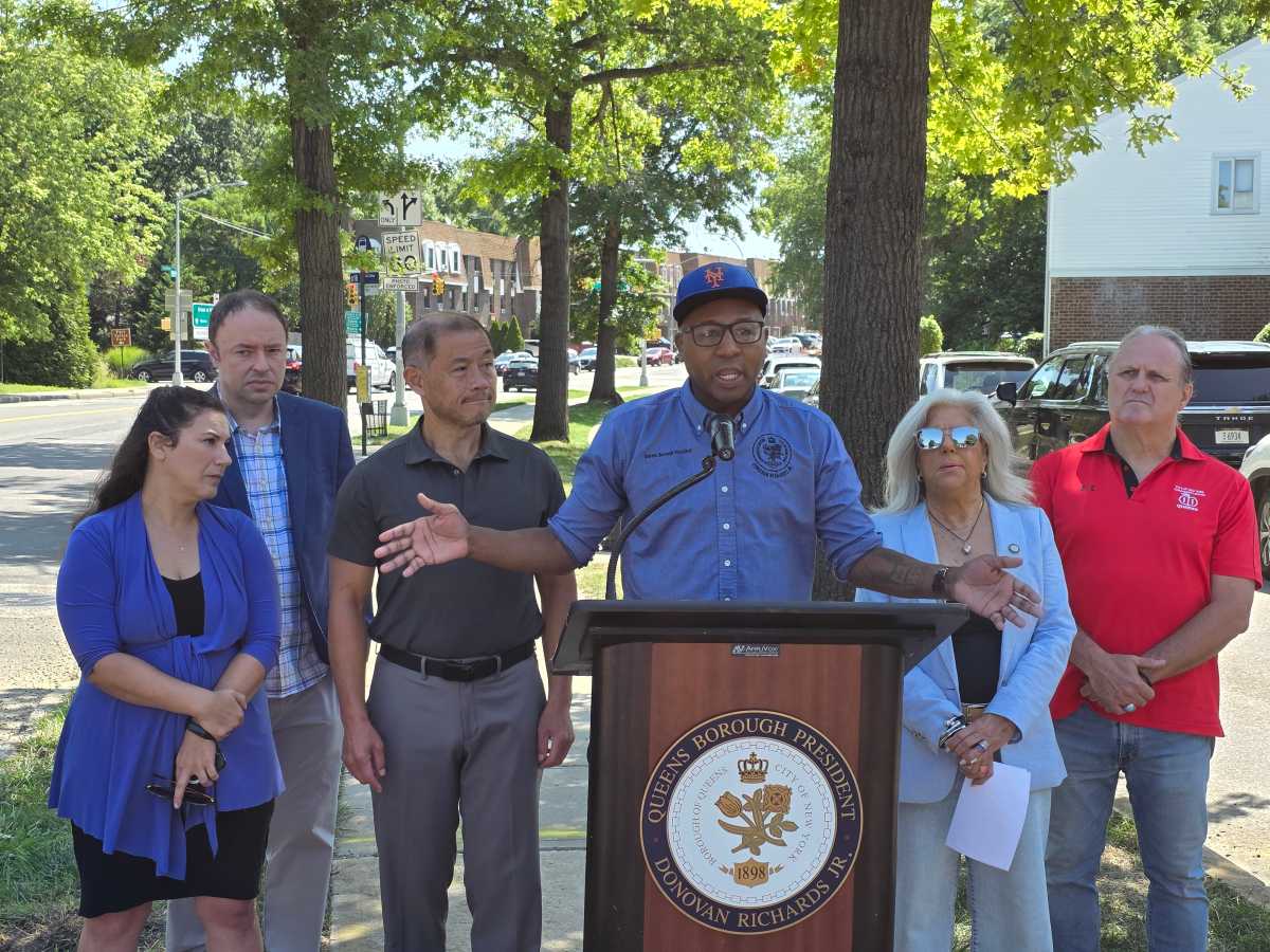 Queens Borough President Donovan Richards calls for flood mitigation infrastructure to be installed on the Cross Island Parkway. Photo: Shane O'Brien