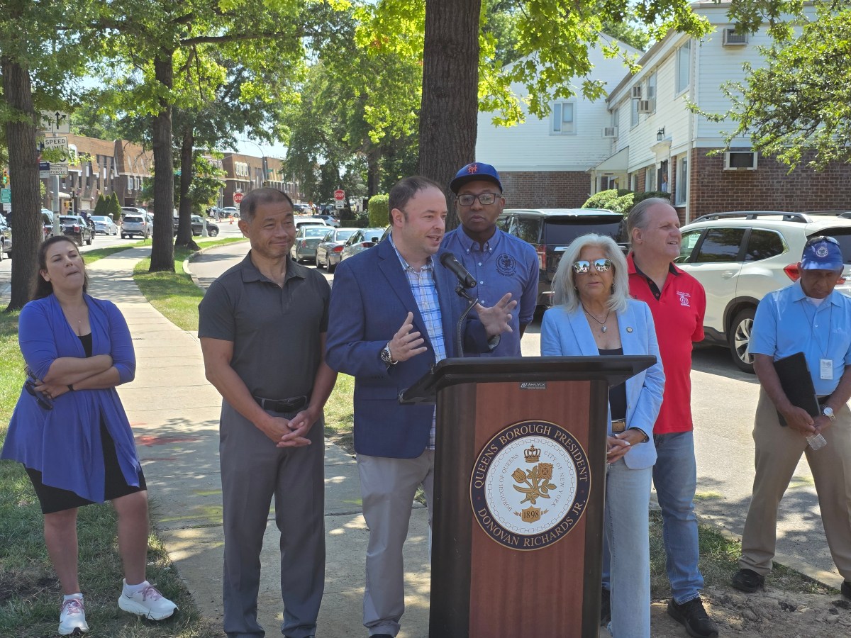 Matthew Silverstein speaks at Friday's press conference on the Cross Island Parkway. Photo: Shane O'Brien.