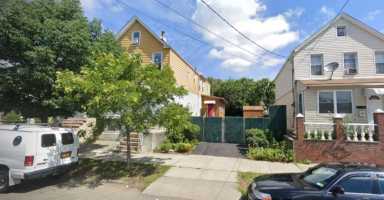 132-47-Metropolitan-Avenue-Google-Maps