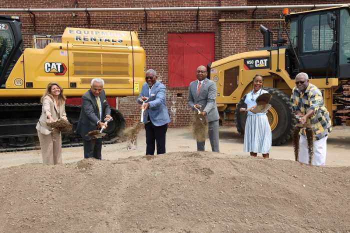 The Port Authority of New York and New Jersey broke ground on a project to expand a truck parking facility at JFK Airport on Tuesday, Aug. 5.
