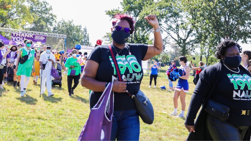 Walk to End Alzheimer’s at Flushing Meadows-Corona Park