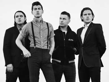 Arctic_monkeys1