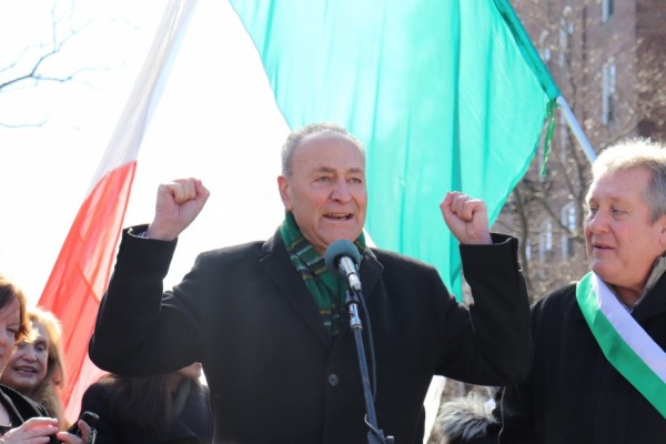 Chuck-Schumer-600×400-1