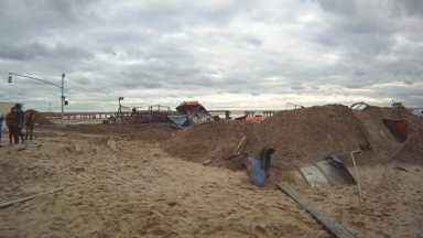 Debris-on-Far-Rockaway-Beach-following-Hurricane-Sandy-in-2012-Photo-via-Dakine-Kane-via-Wikipedia