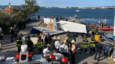 FDNY-at-the-plane-crash-scene-near-Powells-Cove-Boulevard-and-158th-Street-Sunday-FDNY