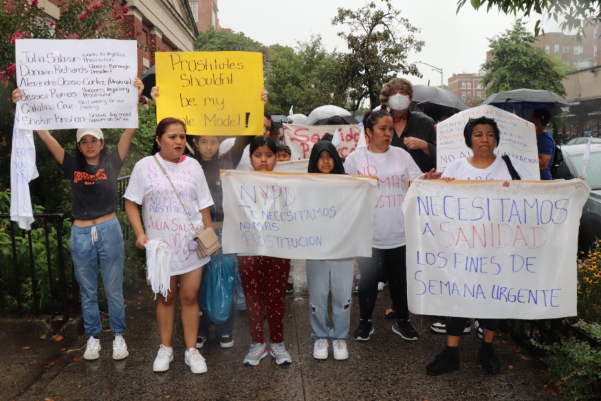 Clean streets rally Corona / Jackson Heights (Photo by Michael Dorgan)