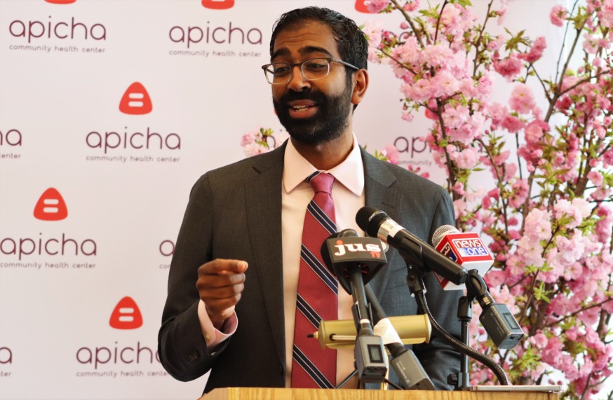 Apicha Center Opening (Photo by Michael Dorgan)