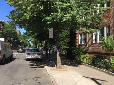 JacksonHeightsParking1