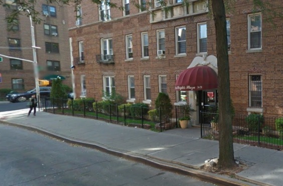 Jackson Heights Plaza
