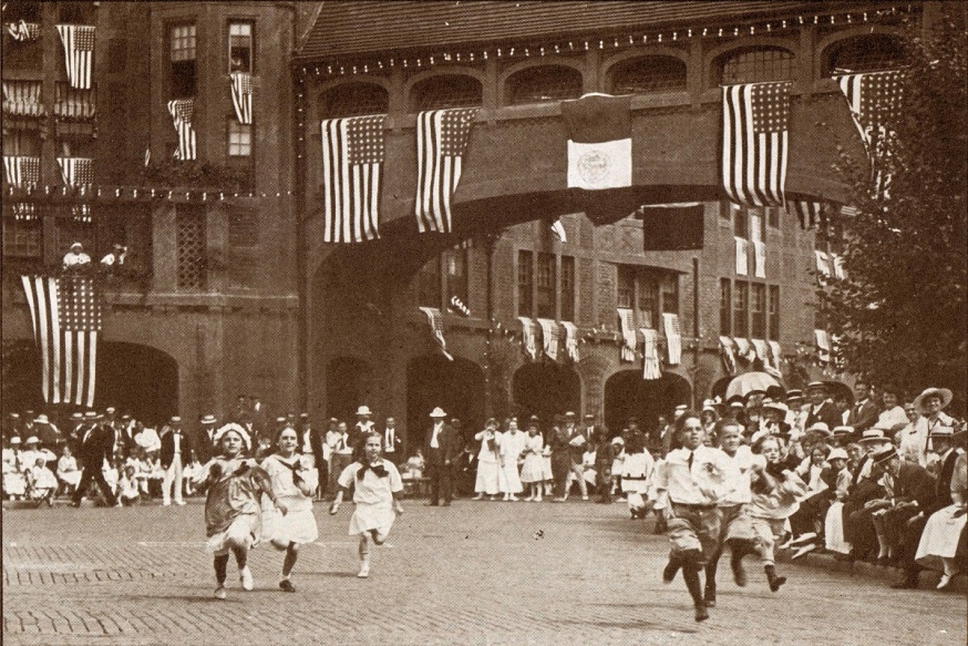 絵画 Forest Hills Photo Exhibit of Historic Forest Hills to be Unveiled