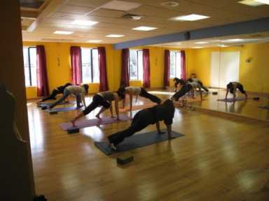 Mimi-Yoga-1-e1462288625400