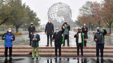 Park-and-elected-officials-cut-the-ribbon