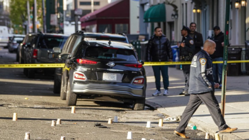 Police in Astoria fatally shot and killed an allegedly knife-wielding man during an encounter in April. State Sen. Kristen Gonzalez and Council Member Tiffany Cában have criticized the police over the incident. Photo: Dean Moses.