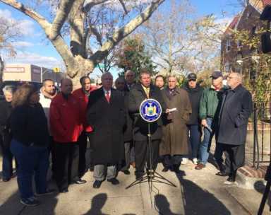 Sidewalk-Press-Conference-e1448481930714