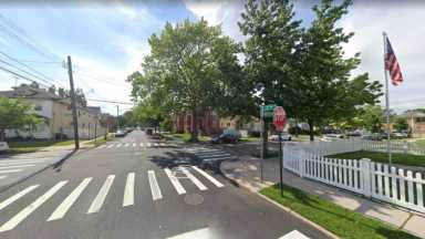 The-intersection-of-Murray-Street-and-17th-Road-Google-Maps