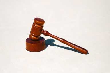 gavel-light