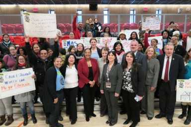 school-funding-gathering-e1457647930870