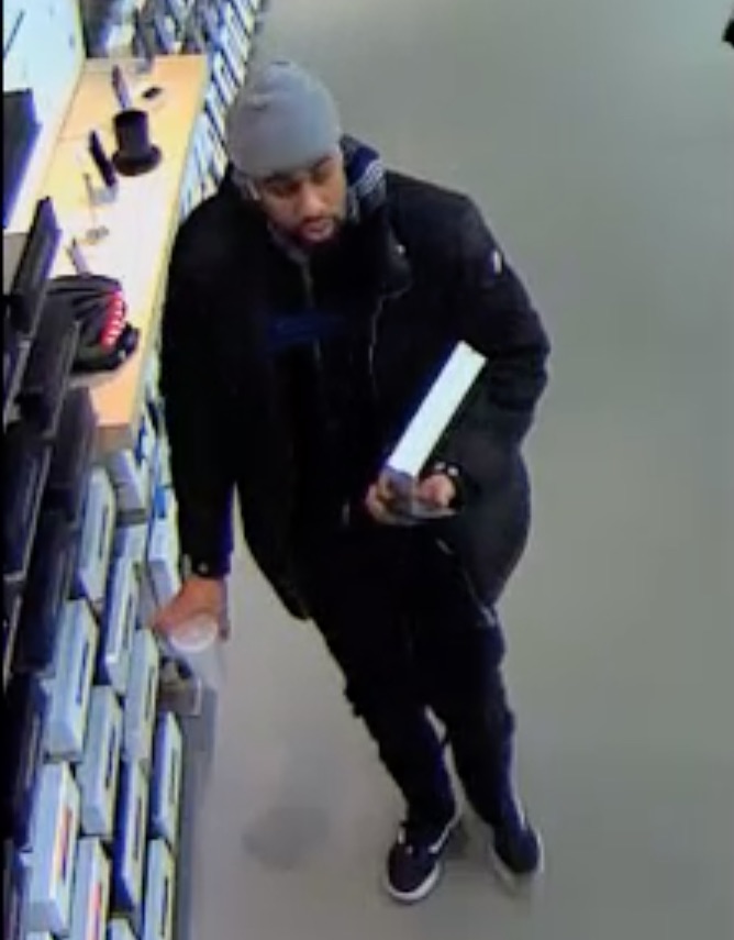 suspectapplestore