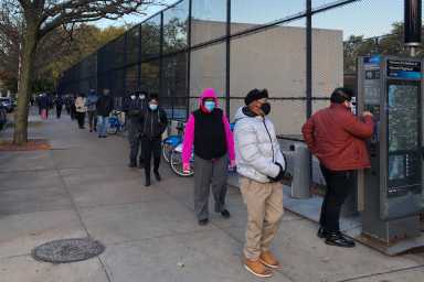 110320_bed_stuy_vote.0