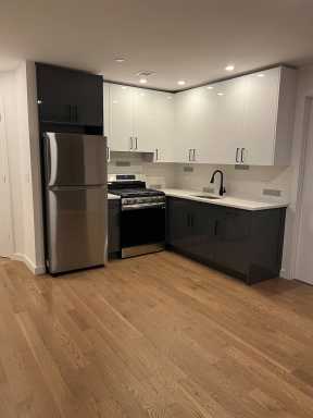 12-22-Astoria-Boulevard-in-Astoria-Queens-2