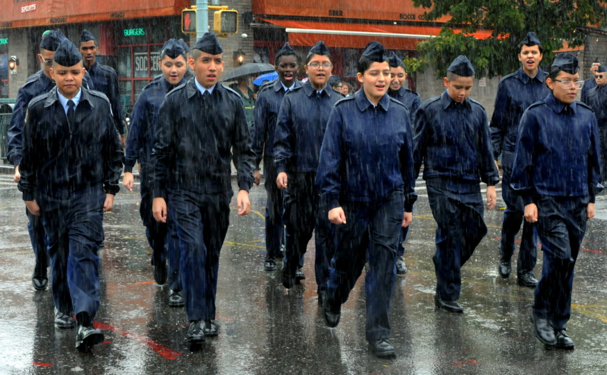 Queens Columbus Day parade (Photo by Walter Karling)