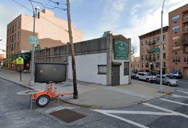 22-02-Astoria-Boulevard-Furniture