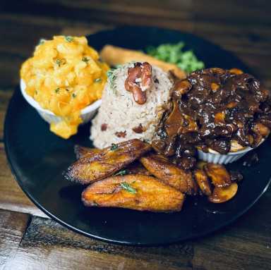 243636662_318707920054466_8238299586335416930_n-1