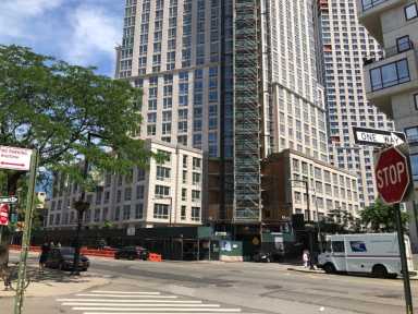 5-pointz-Development-Jackson-Avenue