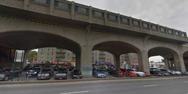 7trainparkingsunnyside