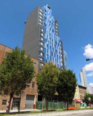 Aloft-Hotel-lookingup-tothene-small-wmark-363×450-2