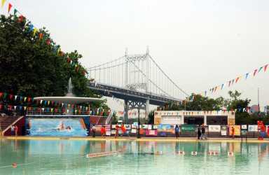 Astoria-Park-Pool-NYC-Parks-Dept1.jpd__3ec36d