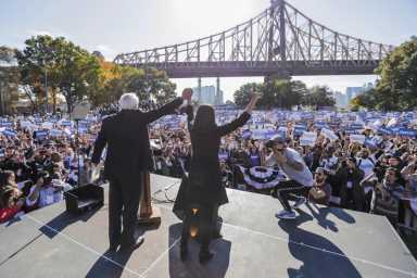 BernieSandersFacebook