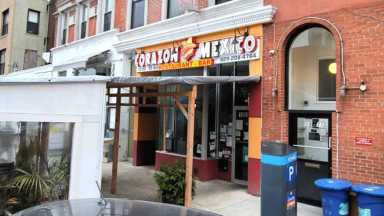 Corazon-de-Mexicos-outdoor-dining-area-Michael-Dorgan-Queens-Post