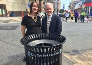 Council-Member-Van-Bramer_Rachel-Thieme-new-trash-cans