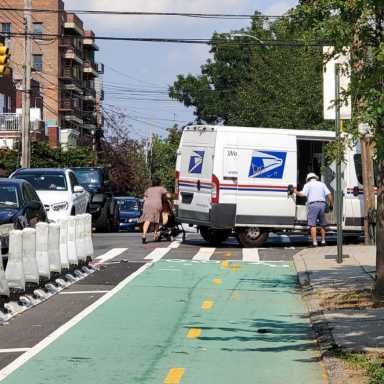 Crescent-Street-bike-lane-1