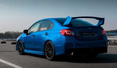 Drag-Race-Unsplash_dadfc8