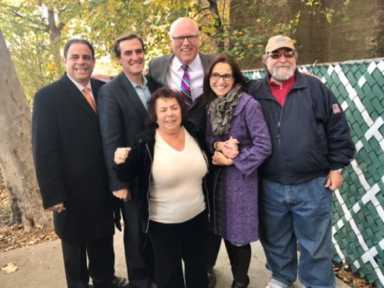 Elected-Officials-Cheer-Amtrak_s-Decision-to-Rescind-Exorbitant-Rent-Hikes-for-Homeowners-e1478538921783